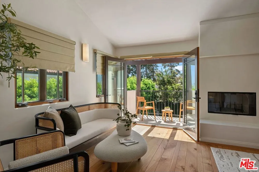 728 25th Street Santa Monica, CA 90402