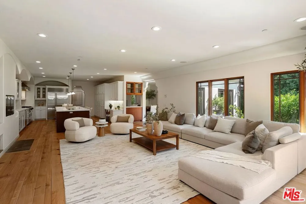 728 25th Street Santa Monica, CA 90402