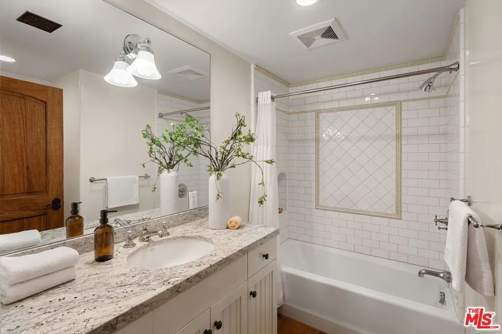 728 25th Street Santa Monica, CA 90402