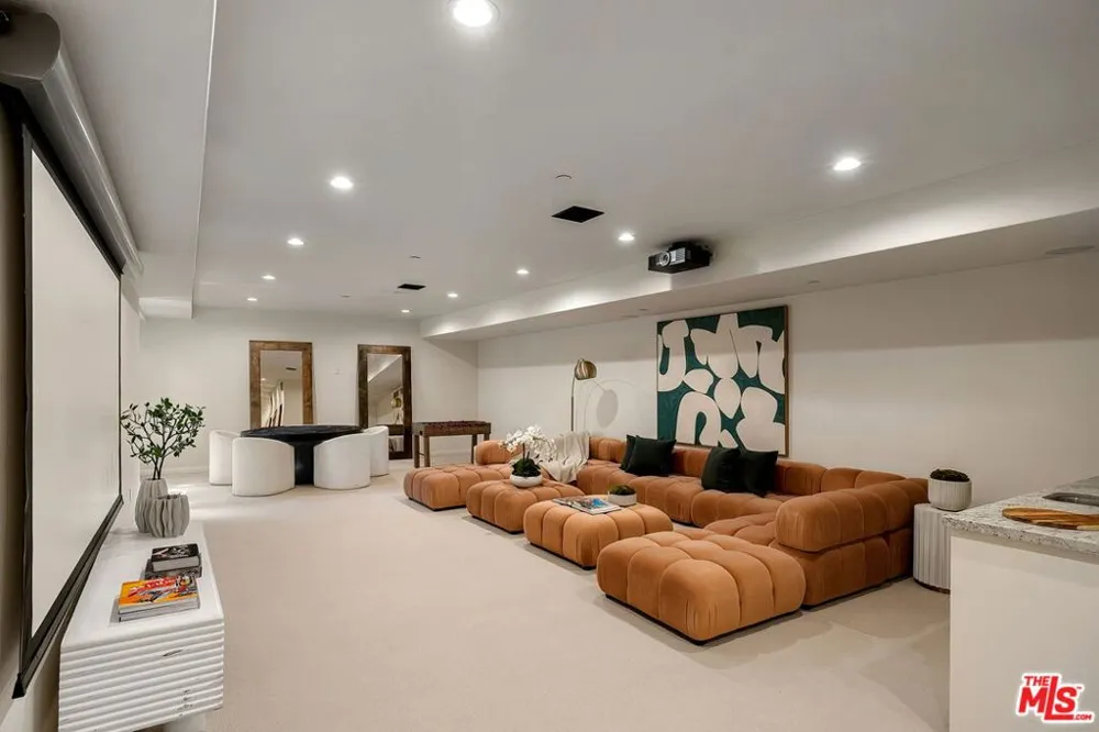 728 25th Street Santa Monica, CA 90402