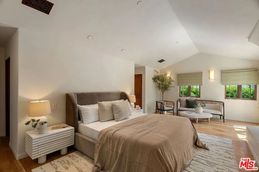 728 25th Street Santa Monica, CA 90402