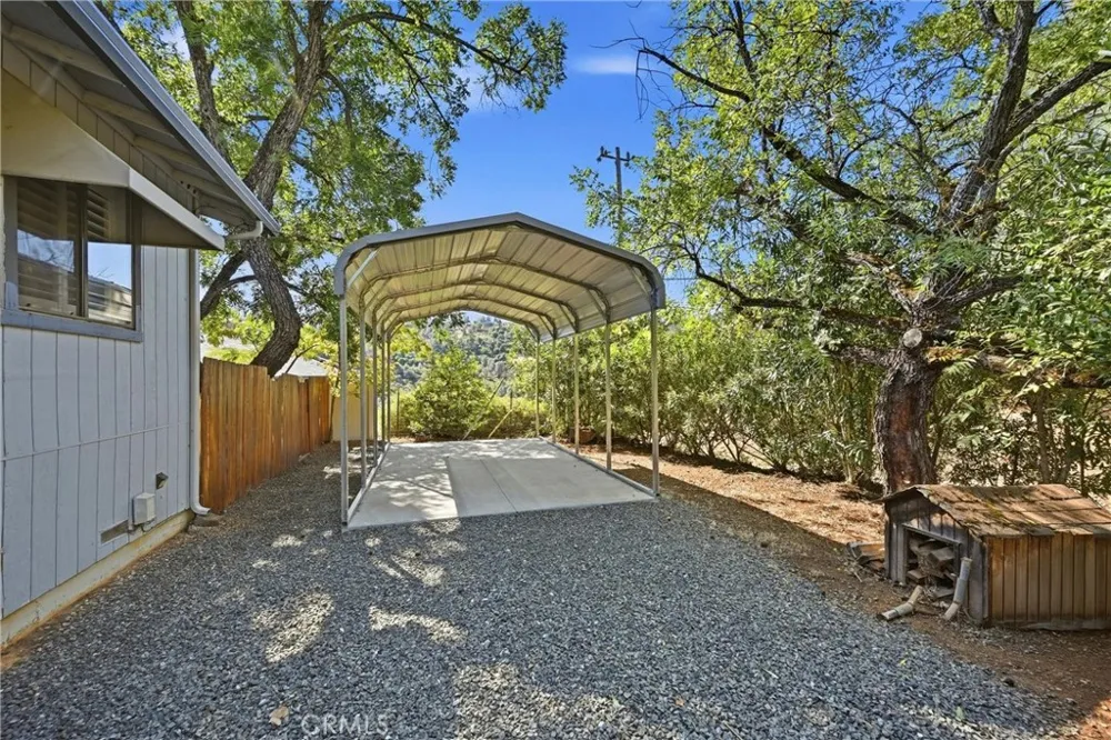 9815 Siskiyou Court Kelseyville, CA 95451