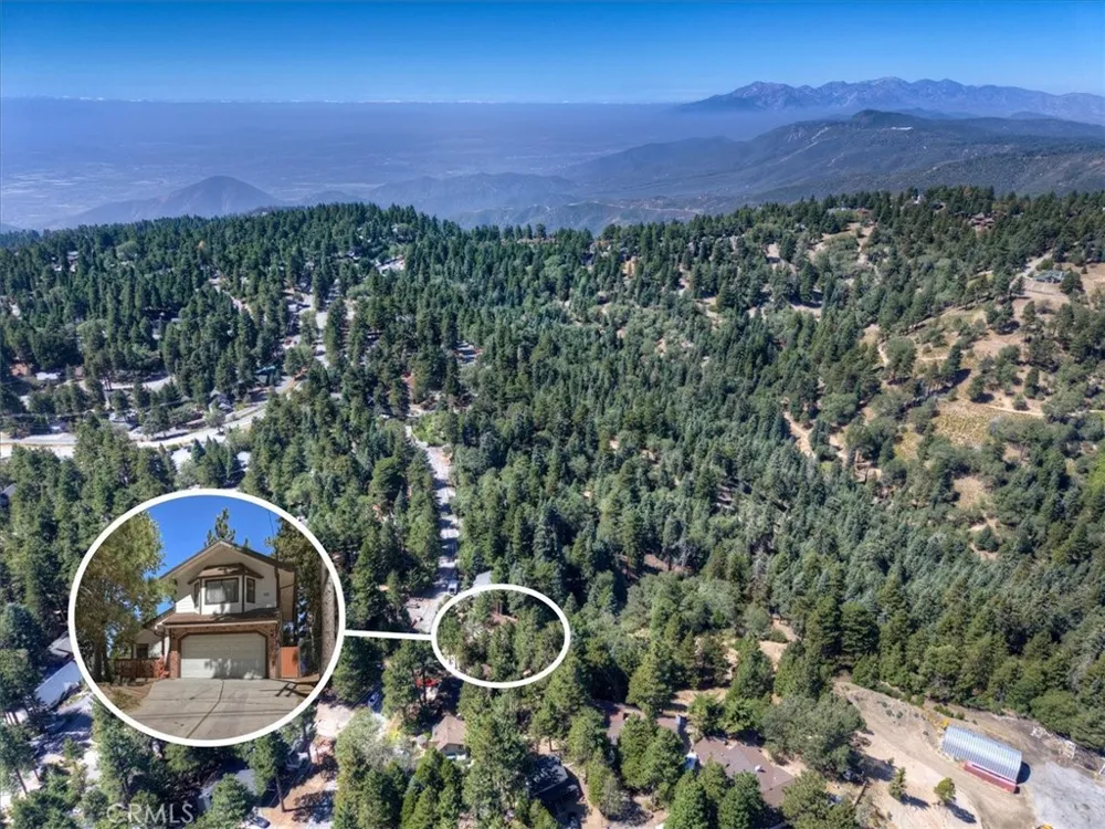 31310 Oakleaf Running Springs, CA 92382
