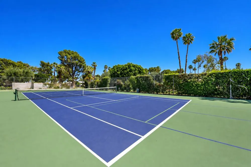 1854 E Chia Road Palm Springs, CA 92262