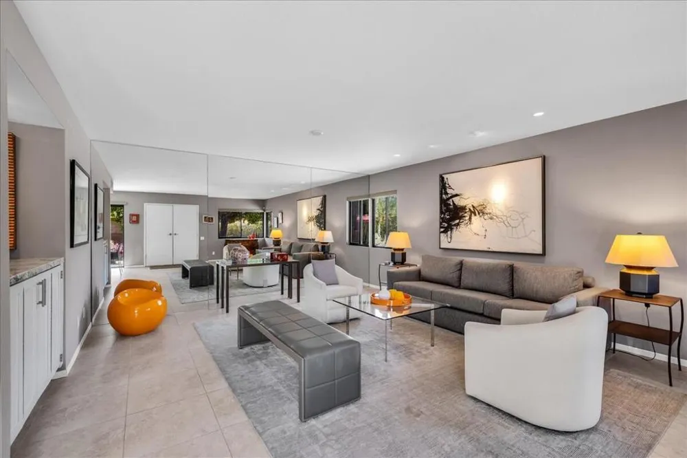 1854 E Chia Road Palm Springs, CA 92262