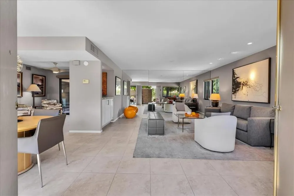 1854 E Chia Road Palm Springs, CA 92262