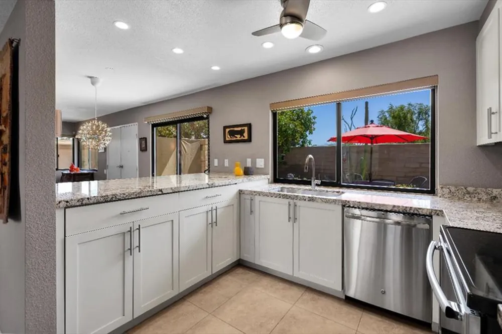 1854 E Chia Road Palm Springs, CA 92262