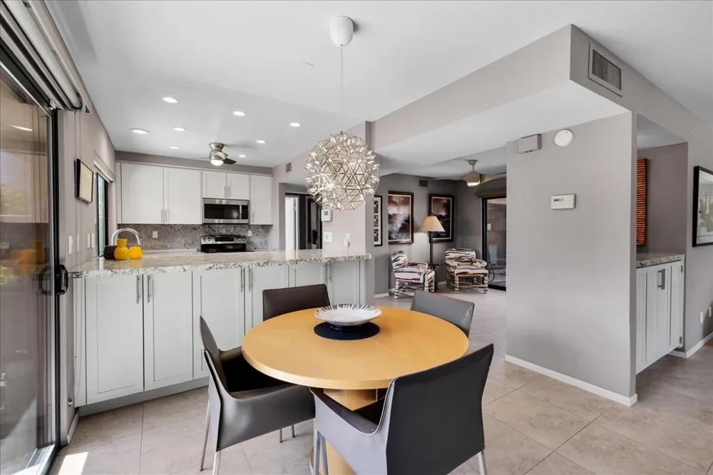 1854 E Chia Road Palm Springs, CA 92262