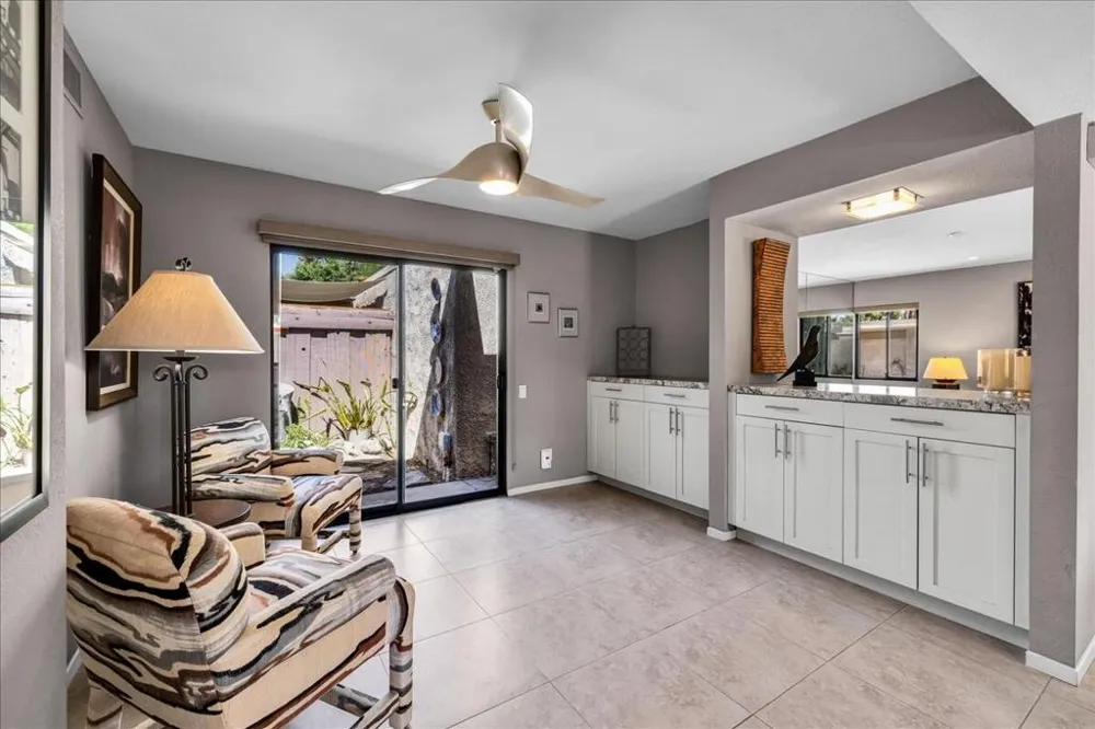 1854 E Chia Road Palm Springs, CA 92262