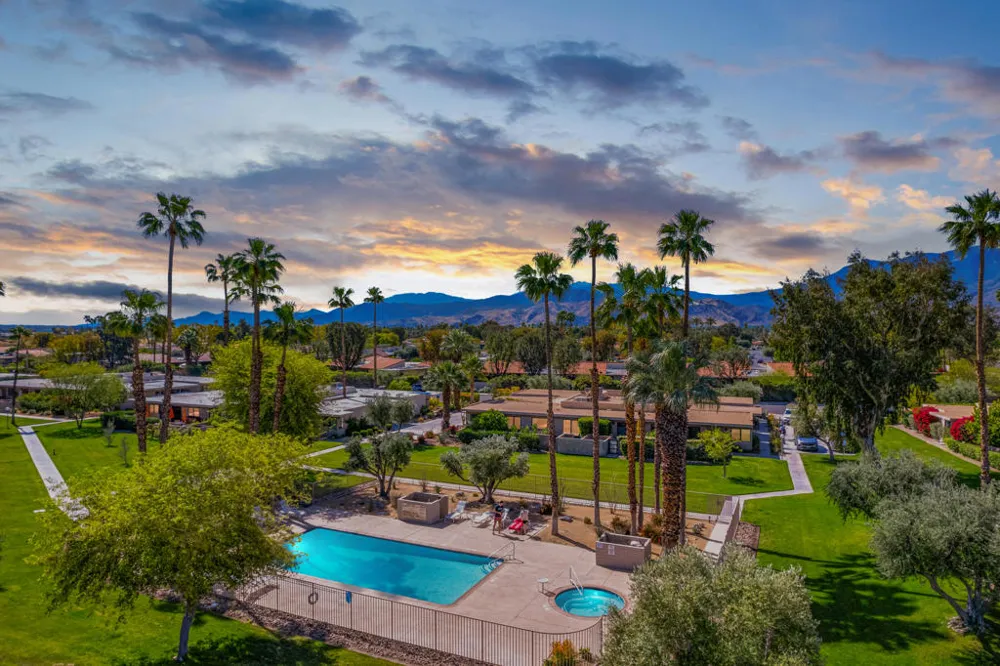 1854 E Chia Road Palm Springs, CA 92262
