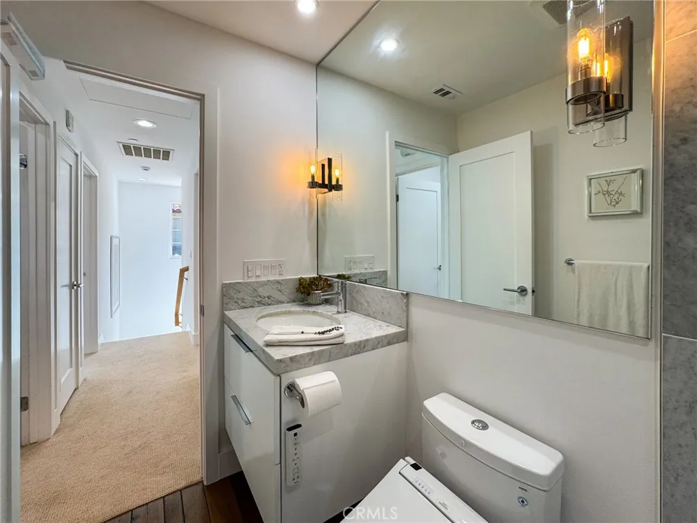 70 Clouds Irvine, CA 92603