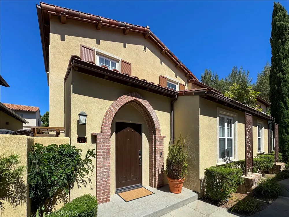 70 Clouds Irvine, CA 92603