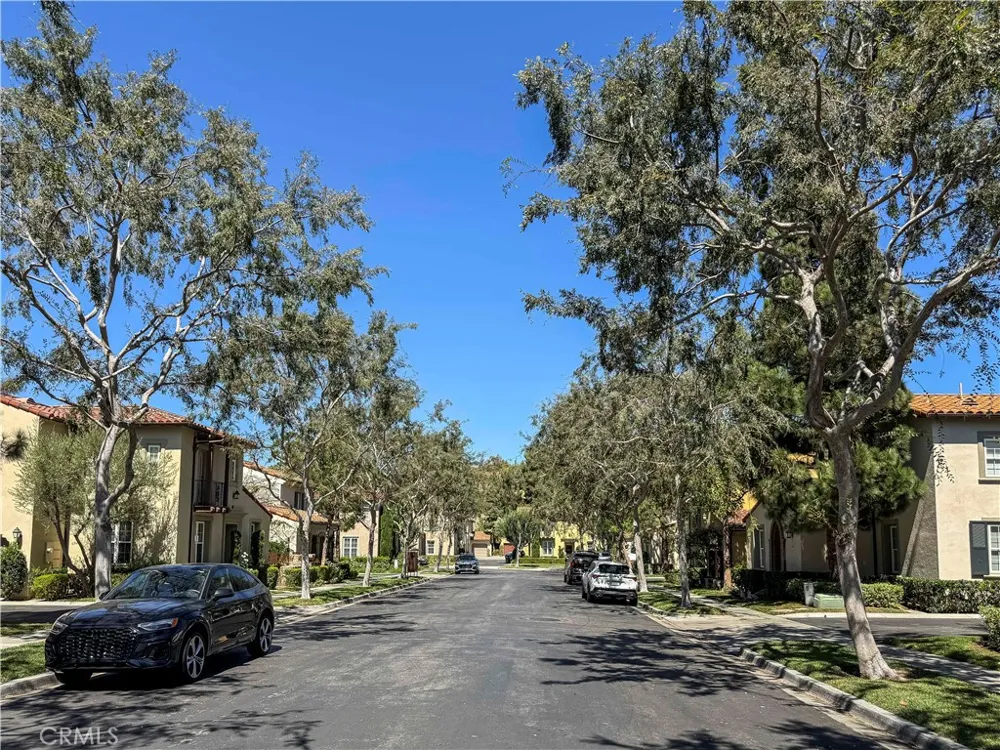 70 Clouds Irvine, CA 92603
