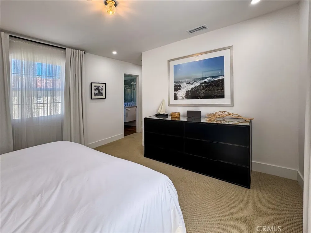 70 Clouds Irvine, CA 92603