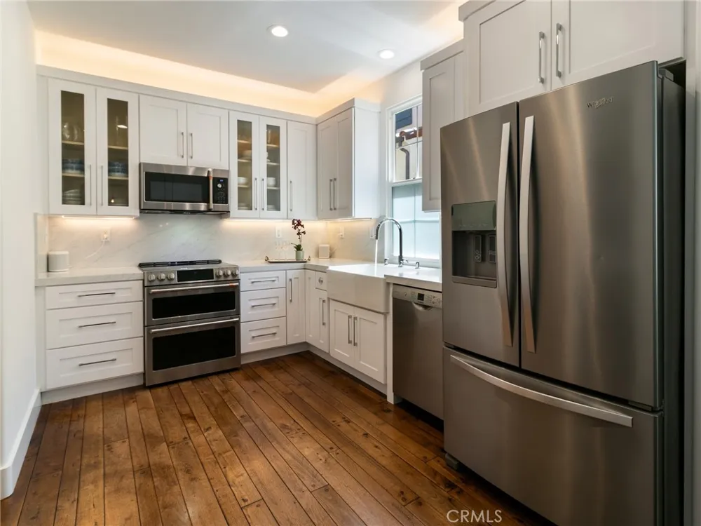 70 Clouds Irvine, CA 92603