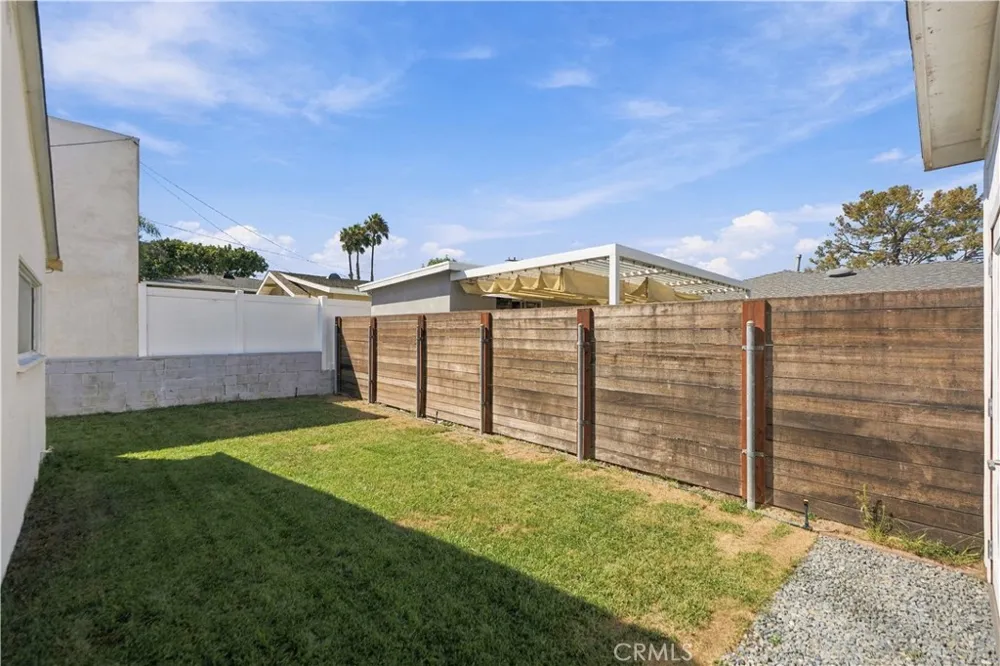 2005 Ripley Avenue Redondo Beach, CA 90278