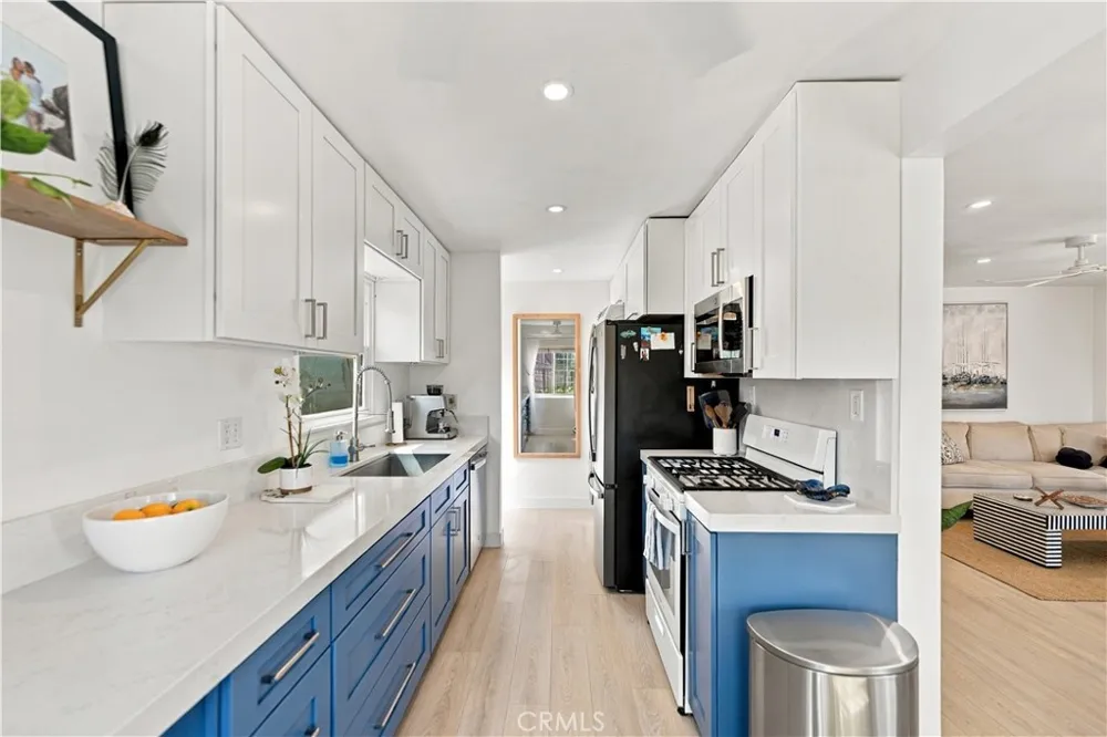 2005 Ripley Avenue Redondo Beach, CA 90278