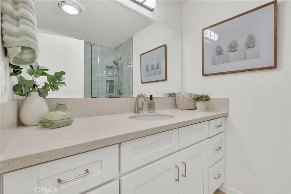 814 Camino Real #101 Redondo Beach, CA 90277