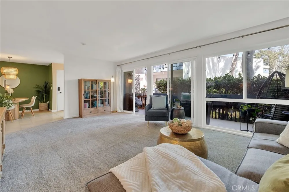 814 Camino Real #101 Redondo Beach, CA 90277
