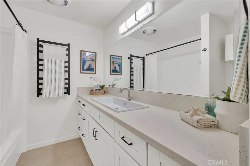 814 Camino Real #101 Redondo Beach, CA 90277