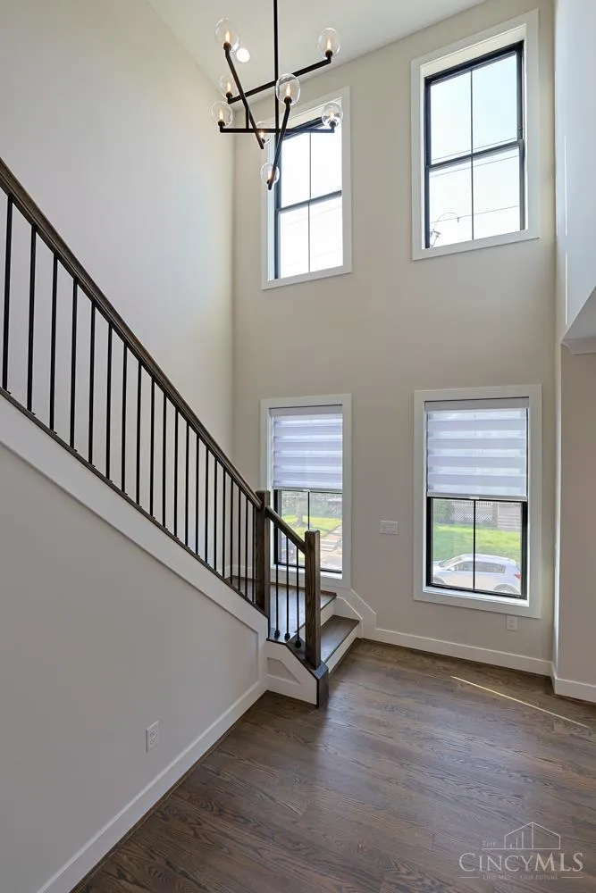 2916 Robertson Avenue Cincinnati, OH 45209