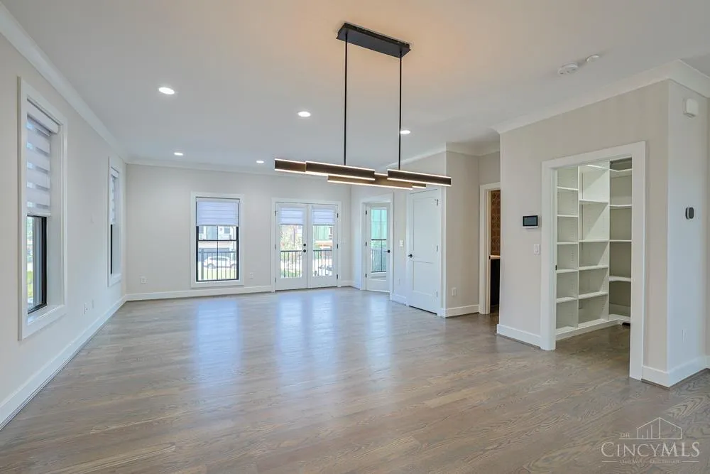 2916 Robertson Avenue Cincinnati, OH 45209