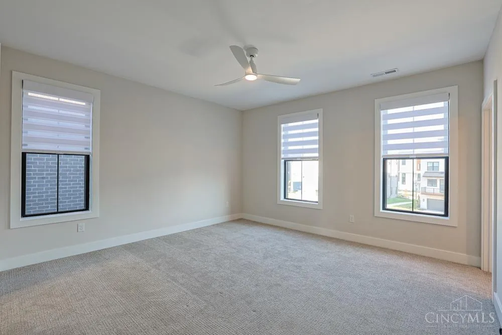 2916 Robertson Avenue Cincinnati, OH 45209