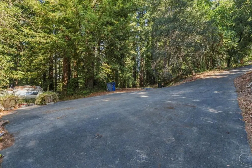 1150 Blue Ridge Drive Boulder Creek, CA 95006