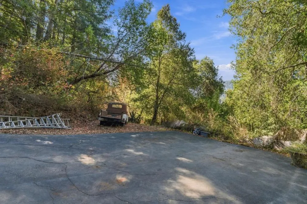 1150 Blue Ridge Drive Boulder Creek, CA 95006