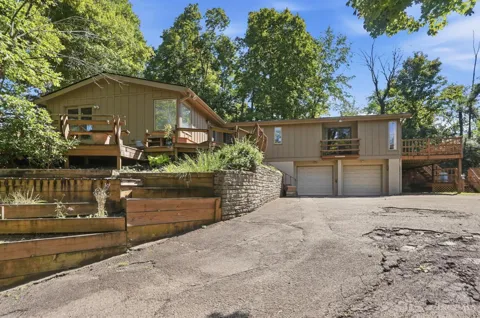 1875 Wolfangel Road