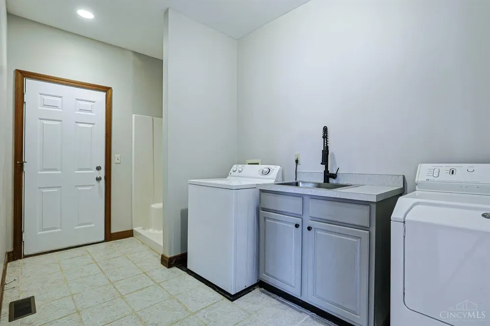 10404 Lees Creek Road Harrison, OH 45030