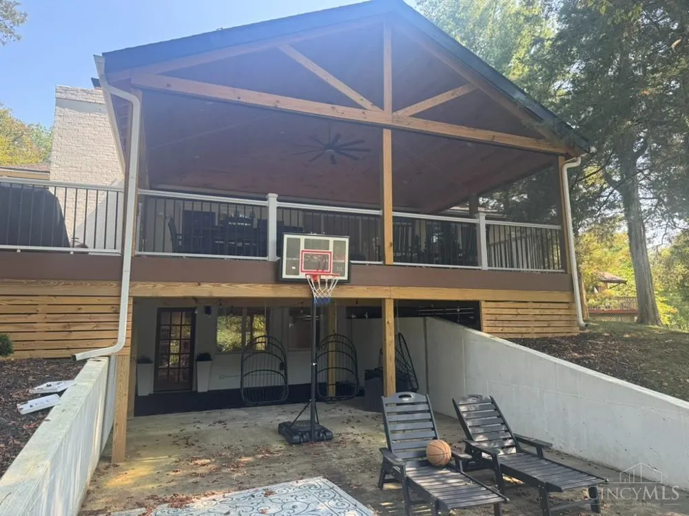 6 Comanche Drive Sardinia, OH 45171