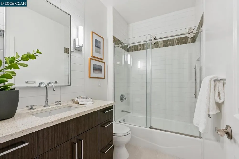 11 Redwood Cir Lafayette, CA 94549