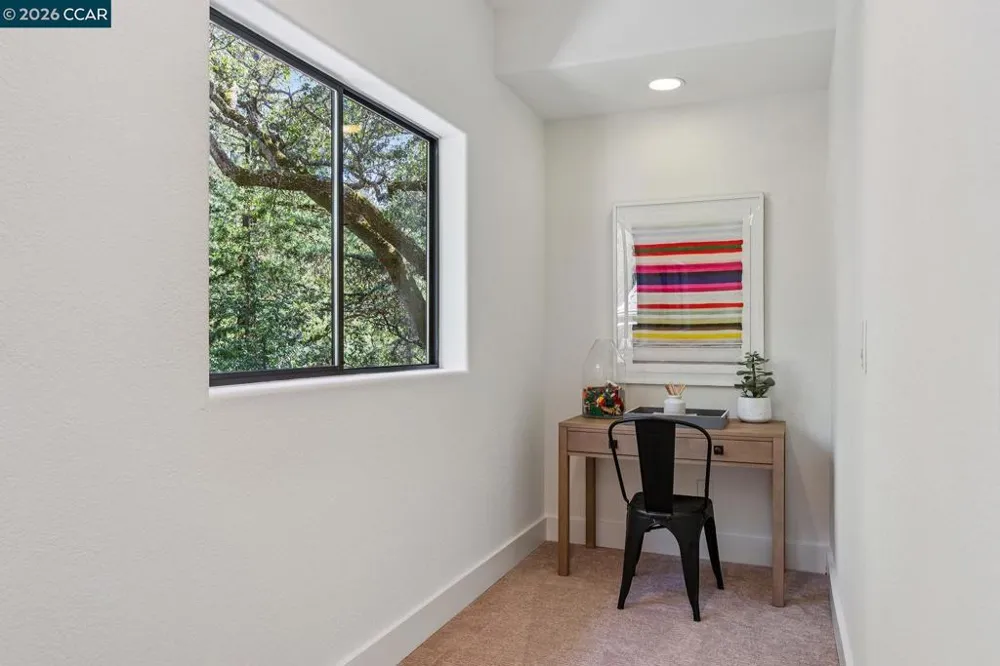 11 Redwood Cir Lafayette, CA 94549