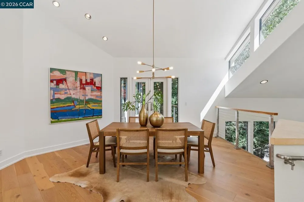 11 Redwood Cir Lafayette, CA 94549