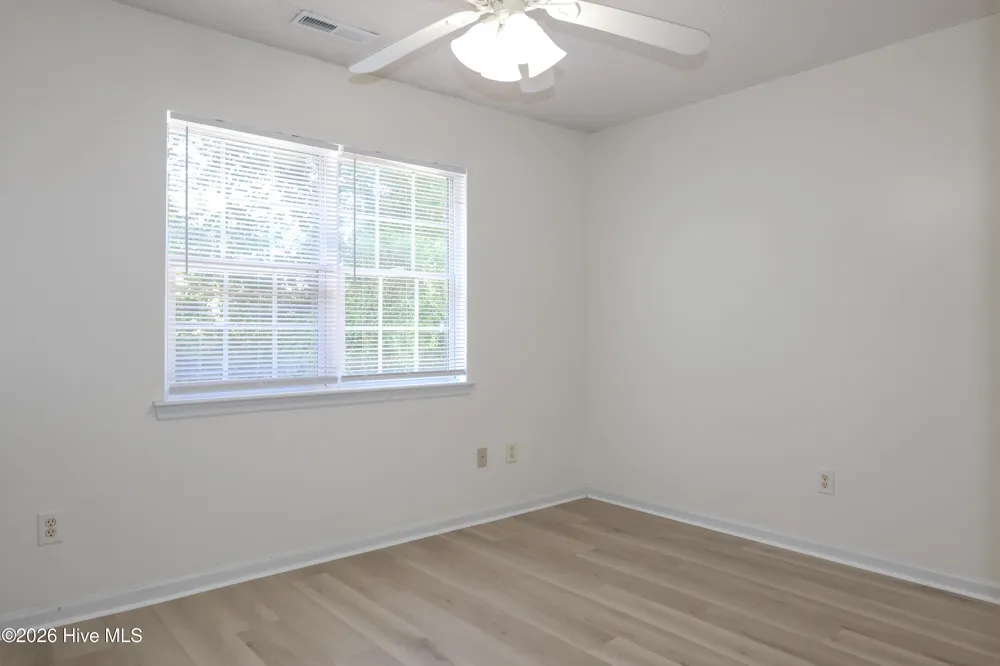 2033 Brandymill Lane Jacksonville, NC 28546