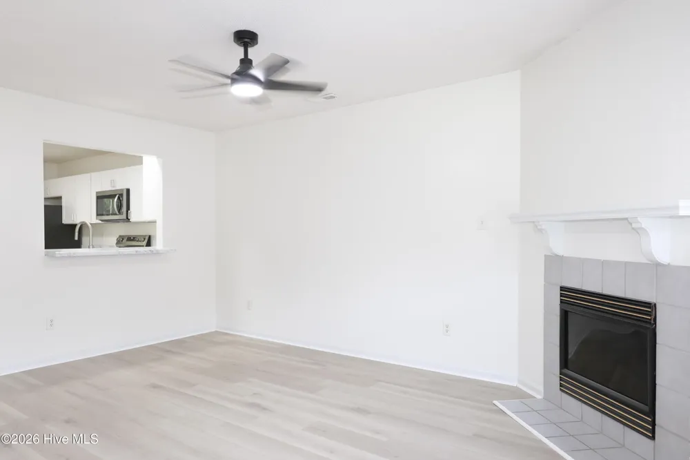 2033 Brandymill Lane Jacksonville, NC 28546