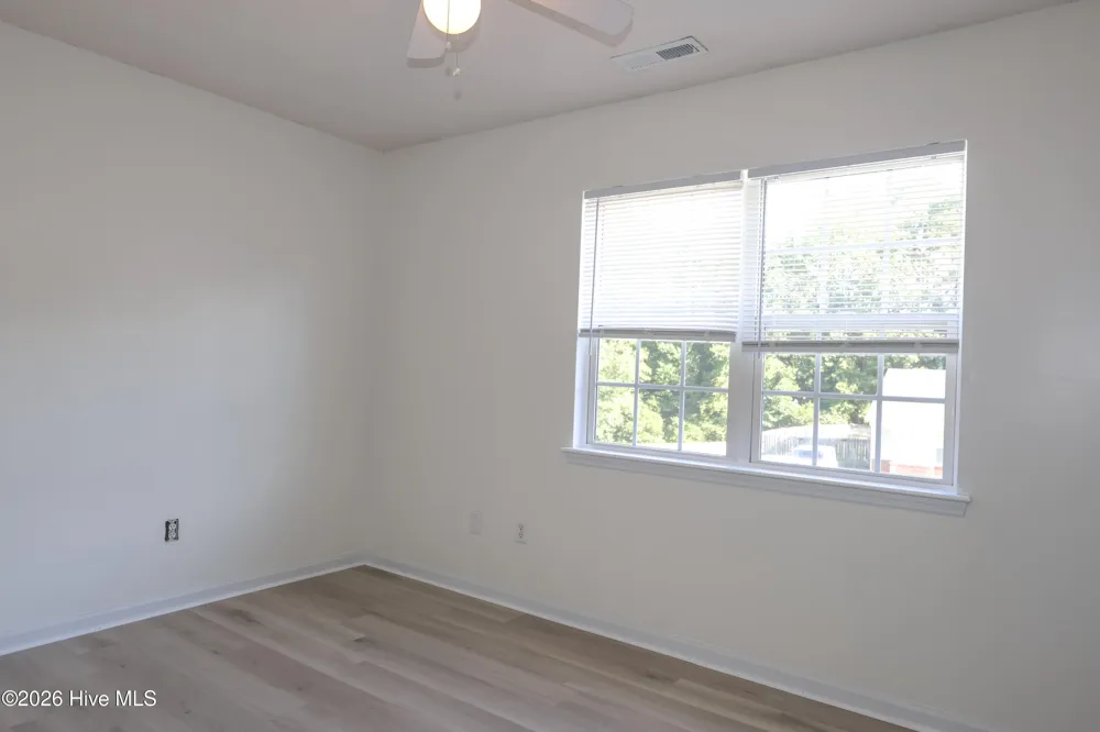 2033 Brandymill Lane Jacksonville, NC 28546