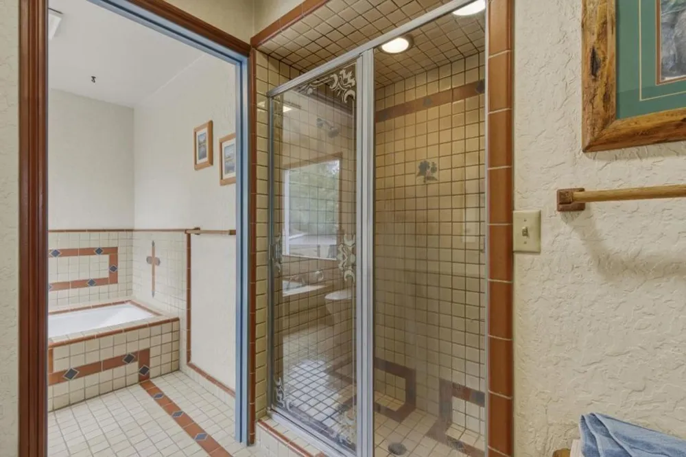 27510 Loma Prieta Way Los Gatos, CA 95033