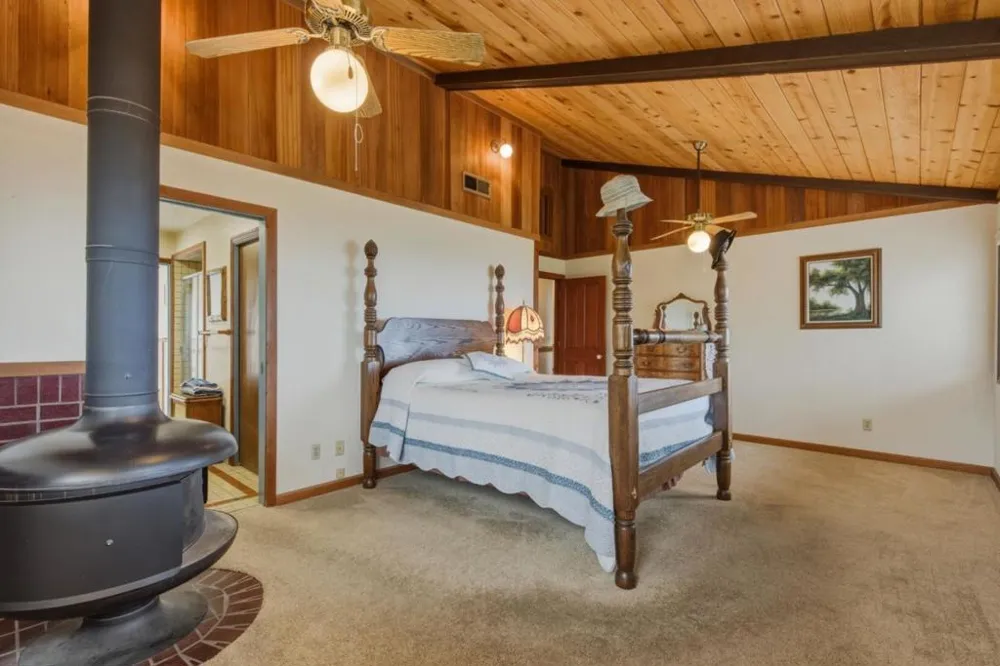 27510 Loma Prieta Way Los Gatos, CA 95033