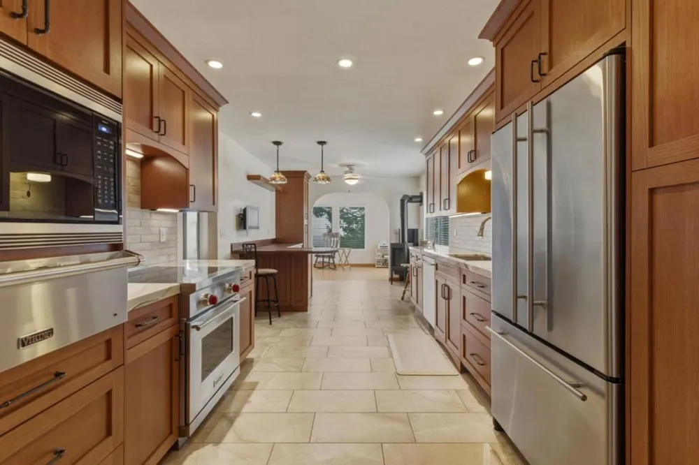 27510 Loma Prieta Way Los Gatos, CA 95033