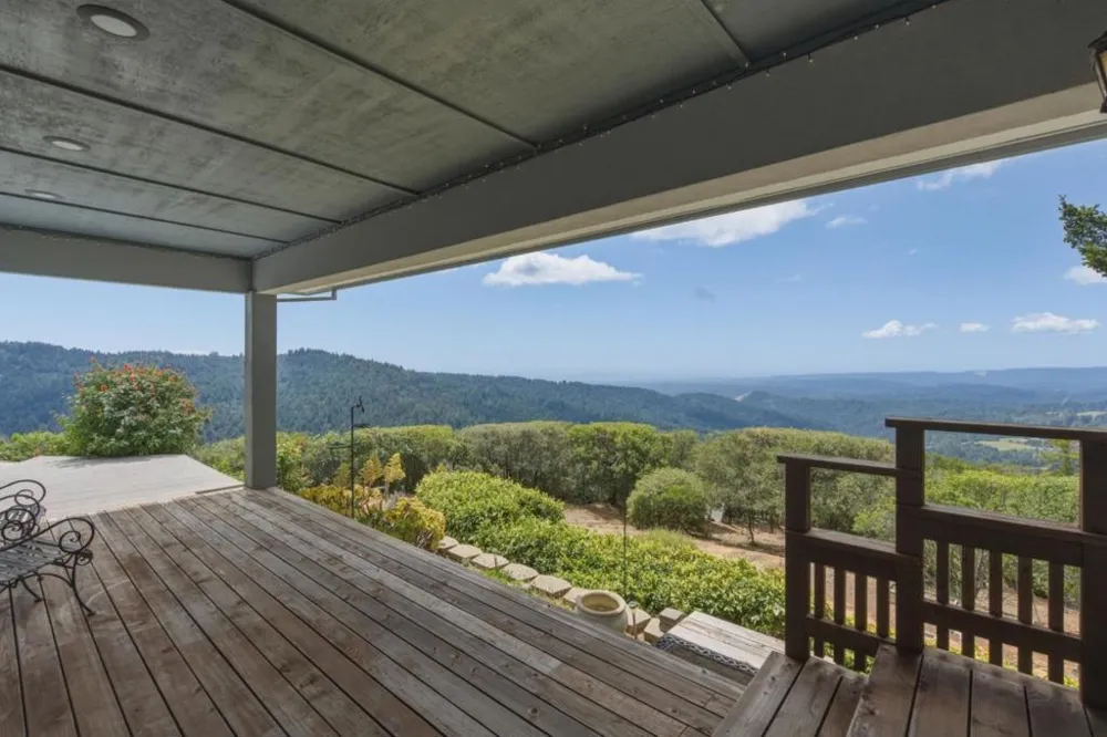 27510 Loma Prieta Way Los Gatos, CA 95033