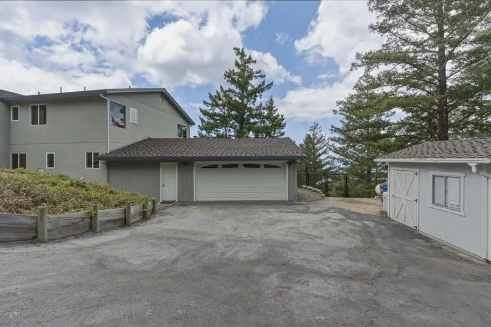 27510 Loma Prieta Way Los Gatos, CA 95033