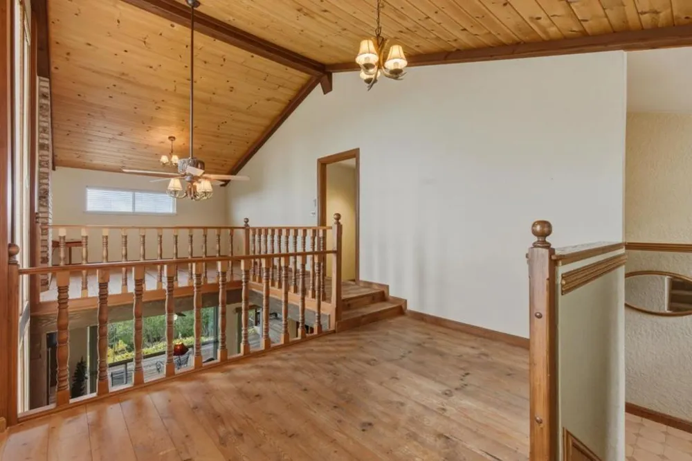 27510 Loma Prieta Way Los Gatos, CA 95033