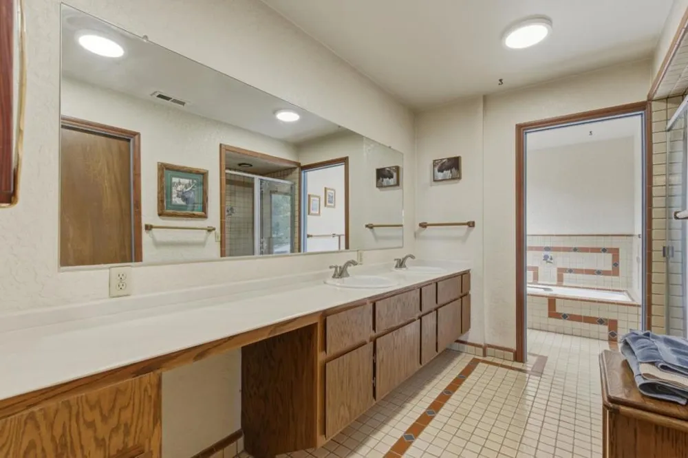 27510 Loma Prieta Way Los Gatos, CA 95033