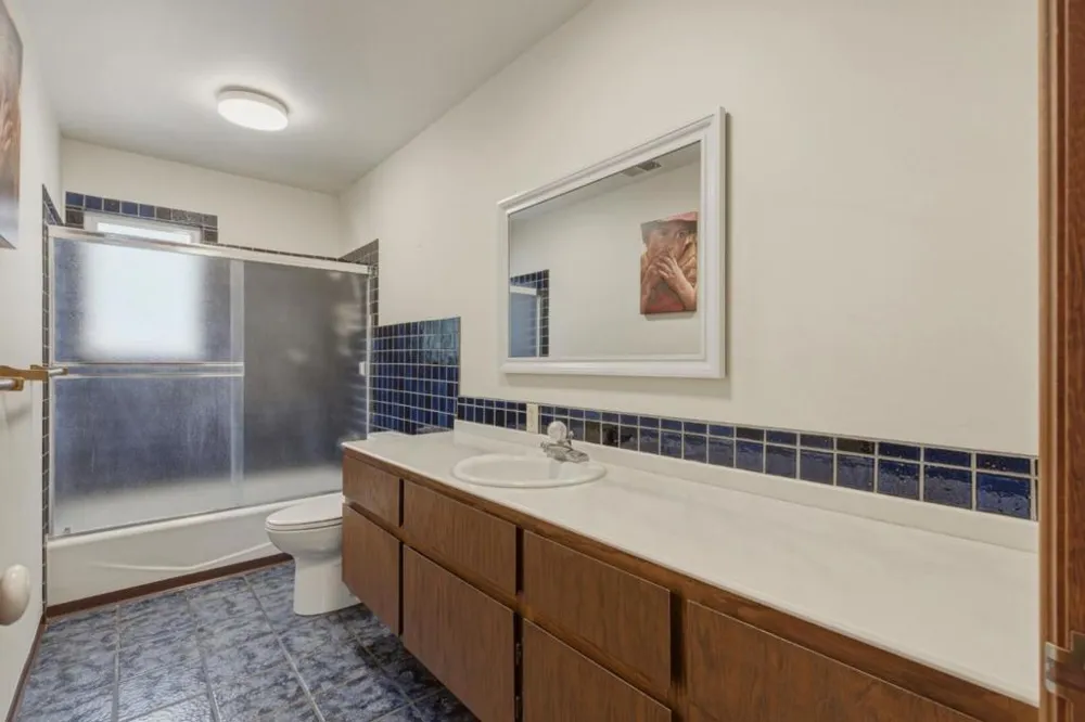 27510 Loma Prieta Way Los Gatos, CA 95033