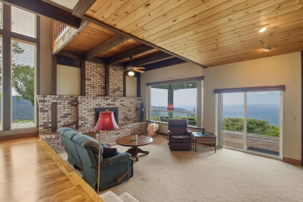 27510 Loma Prieta Way Los Gatos, CA 95033