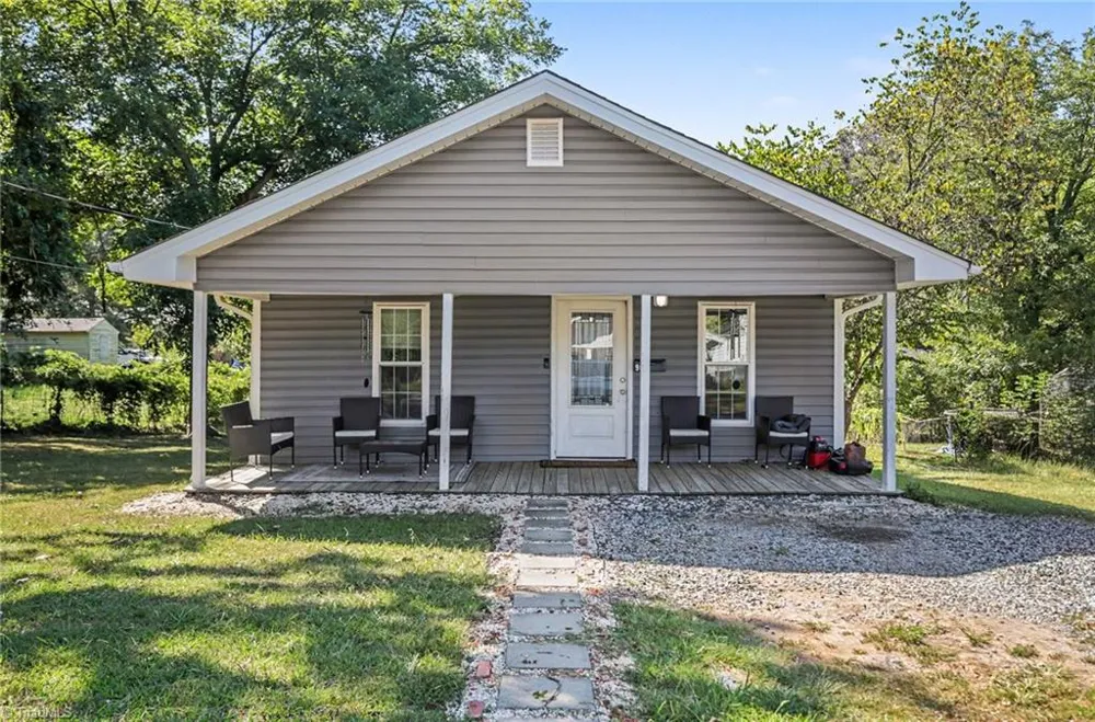 912 Lee Street Asheboro, NC 27203