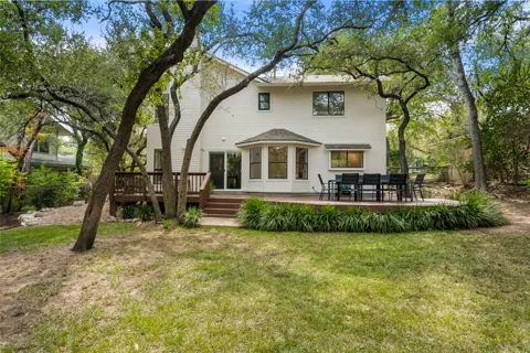 108 W SPRING DRIVE