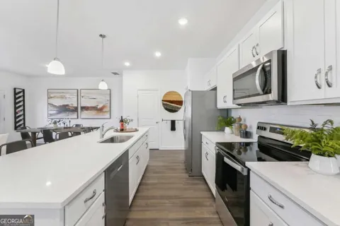 4431 Denton DR